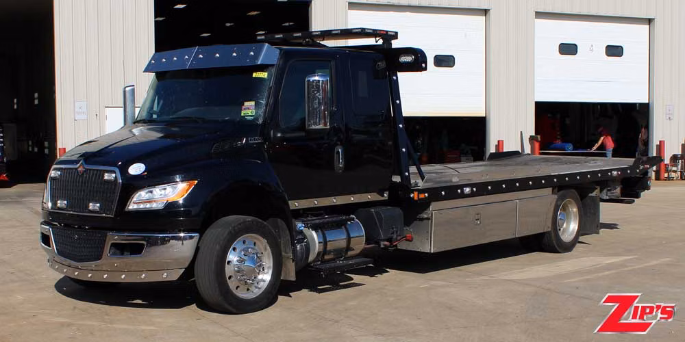 2024 Century 21' 6" Steel SST 12 Series LCG™, International MV-X, 23774 Additional view