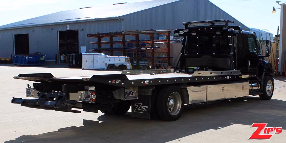 2024 Century 21' 6" Steel SST 12 Series LCG™, International MV-X, 23774 Alternate View