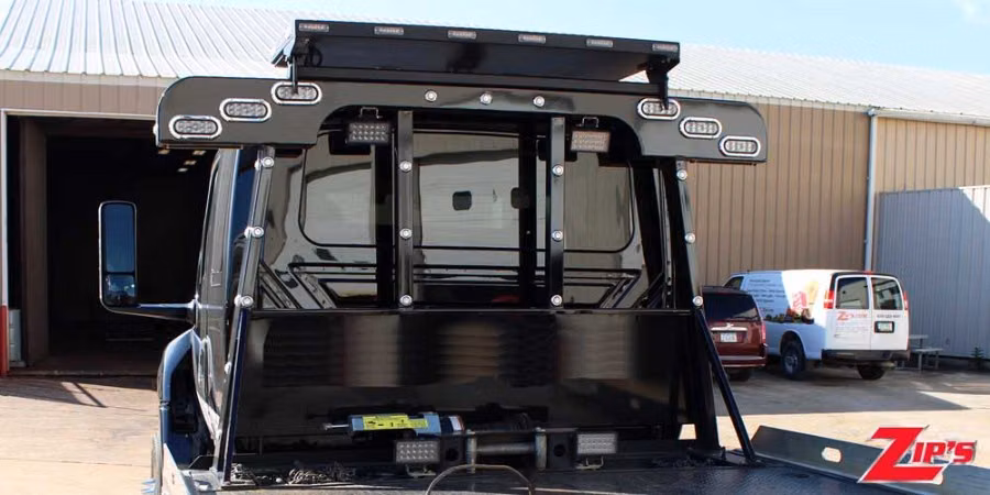 2024 Century 21' 6" Steel SST 12 Series LCG™, International MV-X, 23774 Perspective View