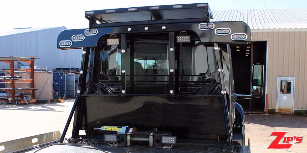 2024 Century 21' 6" Steel SST 12 Series LCG™, International MV-X, 23774 Feature Close-up