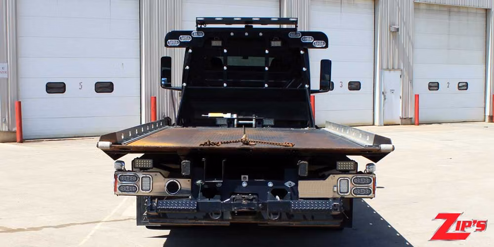 2024 Century 21' 6" Steel SST 12 Series LCG™, International MV-X, 23775 Additional Angle