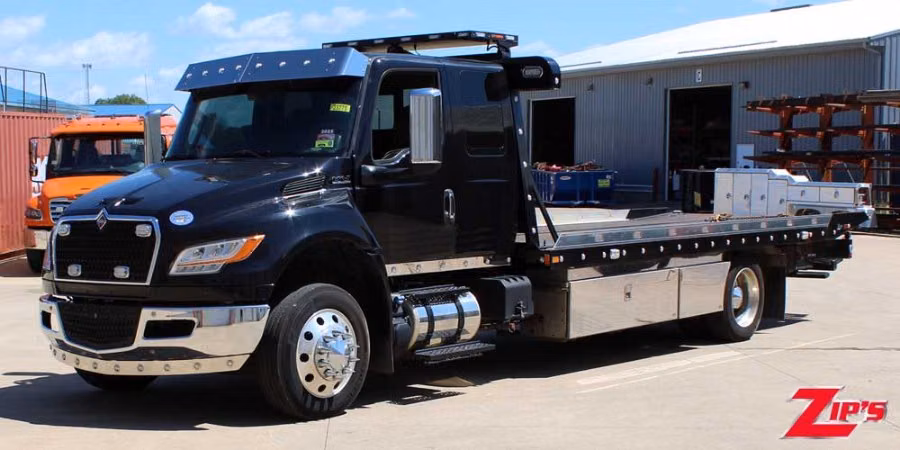 2024 Century 21' 6" Steel SST 12 Series LCG™, International MV-X, 23775 Additional view