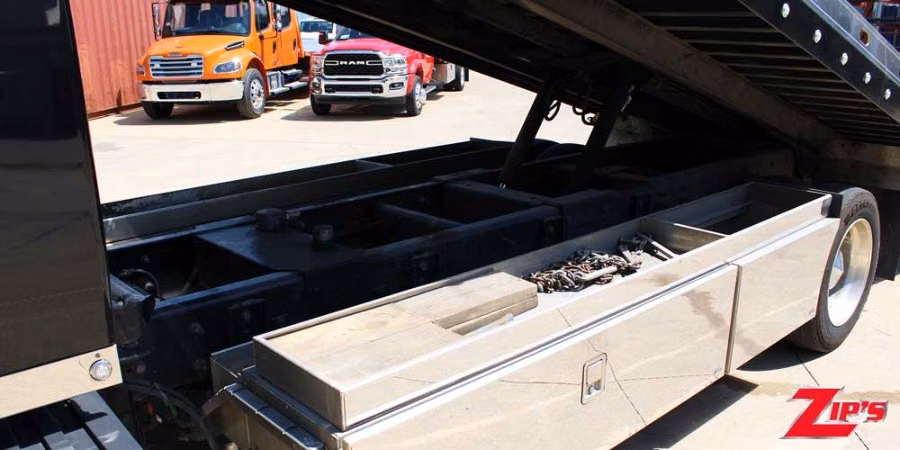 2024 Century 21' 6" Steel SST 12 Series LCG™, International MV-X, 23775 Alternate View