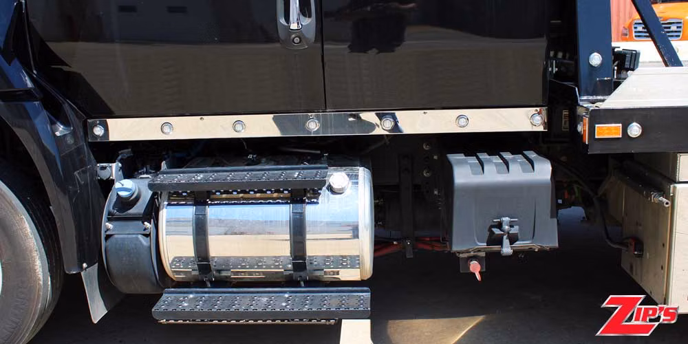 2024 Century 21' 6" Steel SST 12 Series LCG™, International MV-X, 23775 Additional Angle