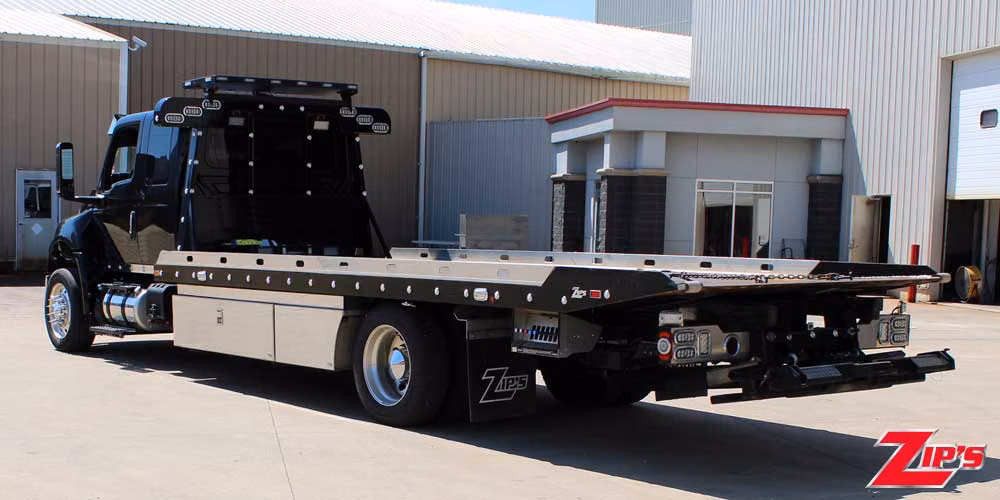 2024 Century 21' 6" Steel SST 12 Series LCG™, International MV-X, 23776 Additional view