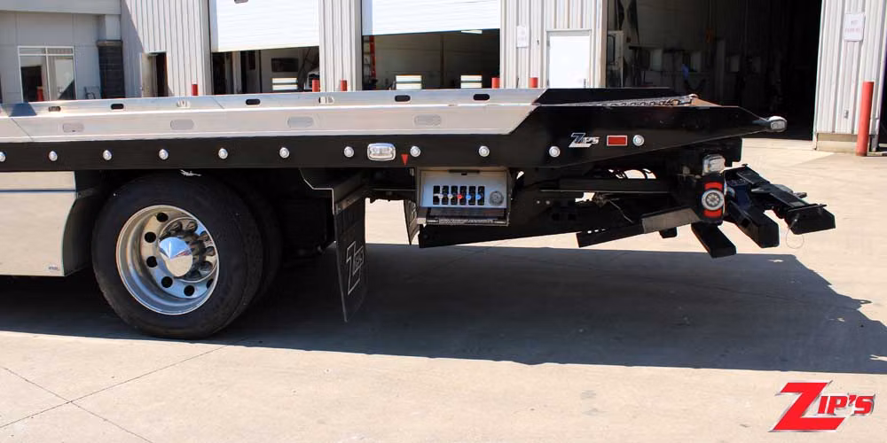 2024 Century 21' 6" Steel SST 12 Series LCG™, International MV-X, 23776 Additional view