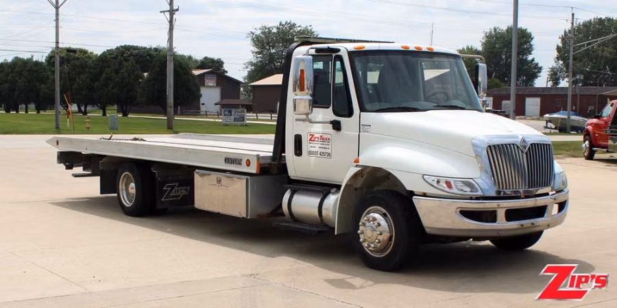 2012 Century 21' Aluminum 12 Series LCG™ Car Carrier, International 4300, 23816 Feature Close-up