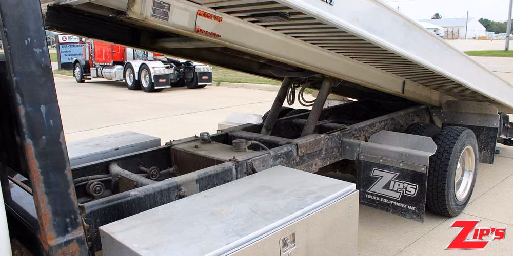 2012 Century 21' Aluminum 12 Series LCG™ Car Carrier, International 4300, 23816 Additional view