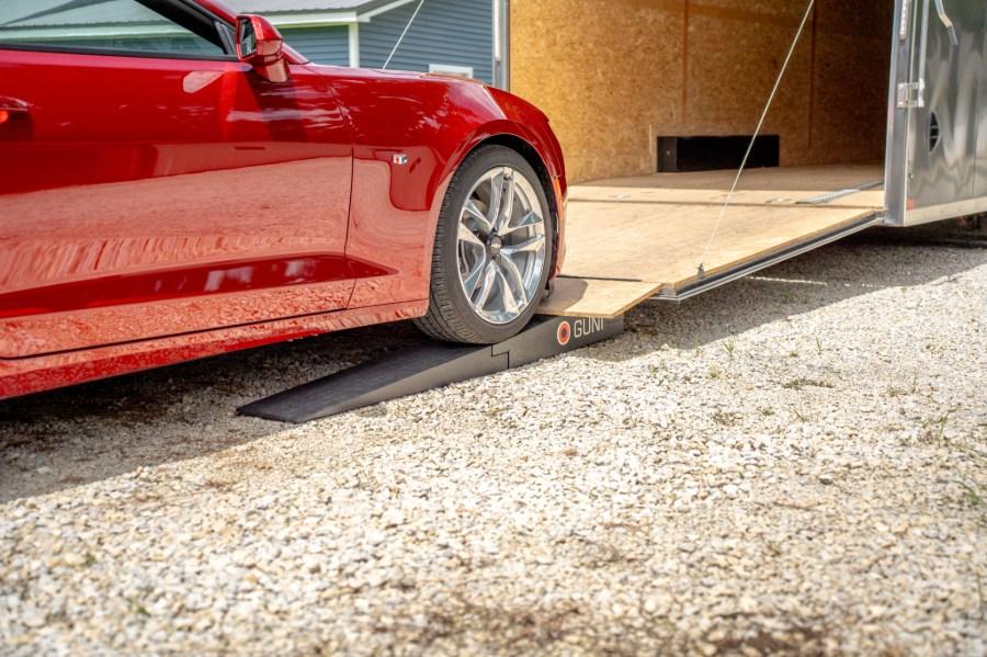 GUNI Standard Duty Loading Ramps Alternate View