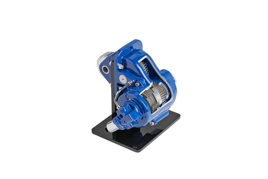 Muncie FR6Q Series PTO Ford Super Duty Trucks Additional Angle