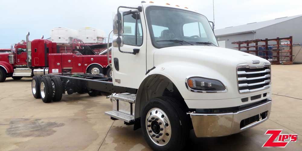2027 Century 30' Aluminum 20 Series Conventional 4 Car Carrier, Freightliner M2, 23495