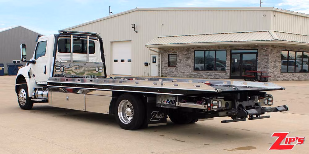 2026 Century 21' 6" Steel 12 Series LCG™ Car Carrier, International MV, 23822 Additional view