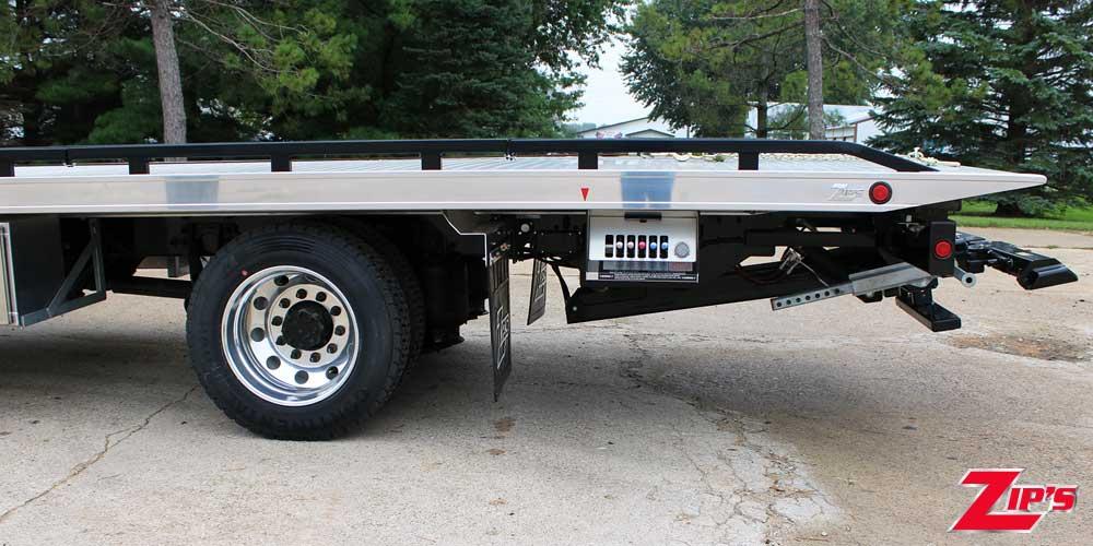 2025 Century 21' 6" Aluminum 12 Series LCG™ Car Carrier, International MV, 22044 Close Up Detail