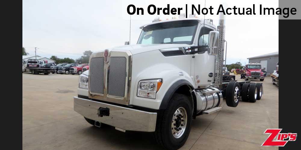 2027 Century 30' Steel 30 Series LCG™ Industrial Carrier, Kenworth T880, 23869