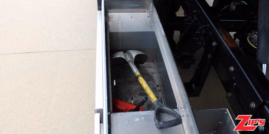 2024 Century 21' 6" Steel SST 12 Series LCG™, International MV-X, 23776 Feature Close-up