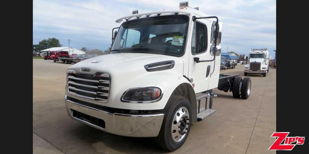 2027 Century 21' 6" Steel 12 Series LCG™ Car Carrier, Freightliner M2EC, 23744