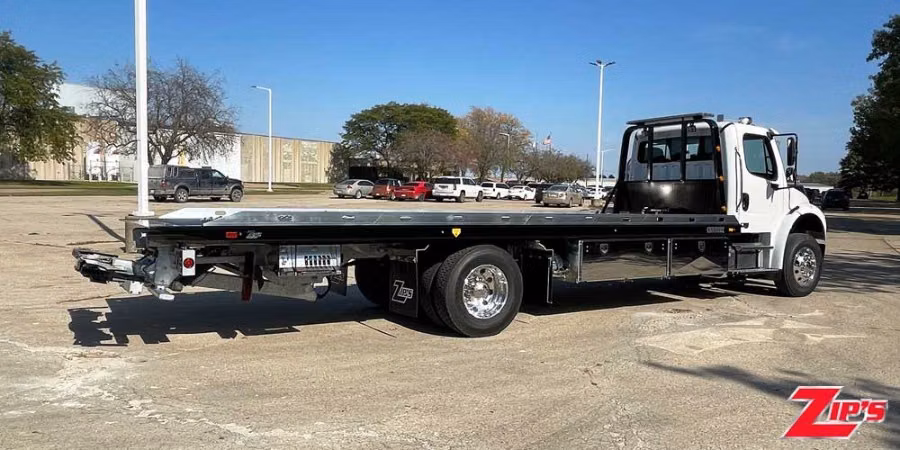 2027 Century 25' Steel 16 Series LCG™ Car Carrier, Freightliner M2, 23363 Alternate View