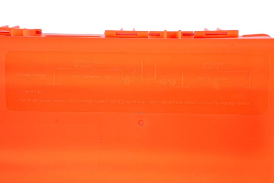 SafeAll Reflective Triangle Kit Perspective View