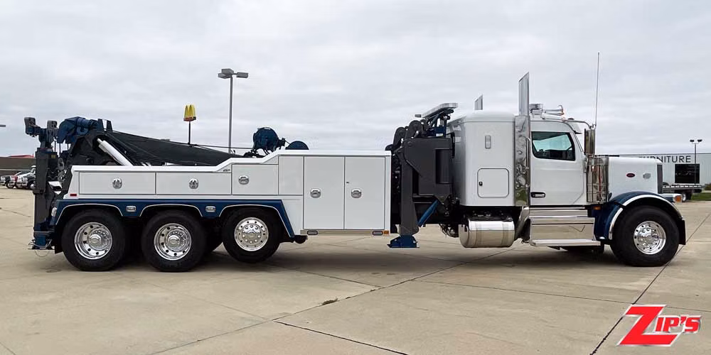 2027 Vulcan V103 50 Ton Wrecker, XP850 Side Puller, Peterbilt 589 with 48" Sleeper, 23350 Perspective View
