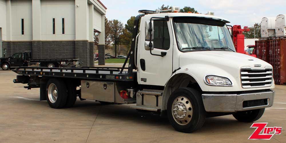 2026 Century 21' 6" Steel 12 Series LCG™ Car Carrier, Freightliner M2, 23836 Feature Close-up