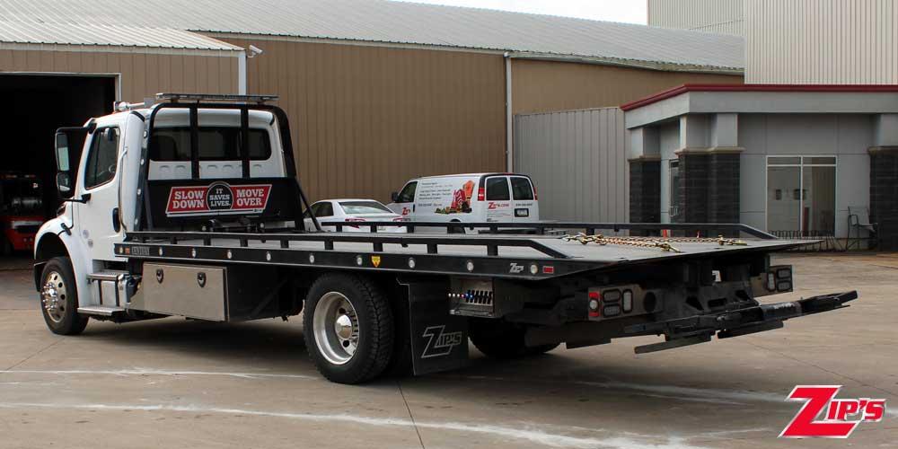 2026 Century 21' 6" Steel 12 Series LCG™ Car Carrier, Freightliner M2, 23836 Additional view