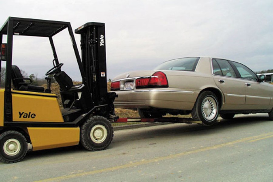Picture of Miller Forklift to Wheel Lift Attachment