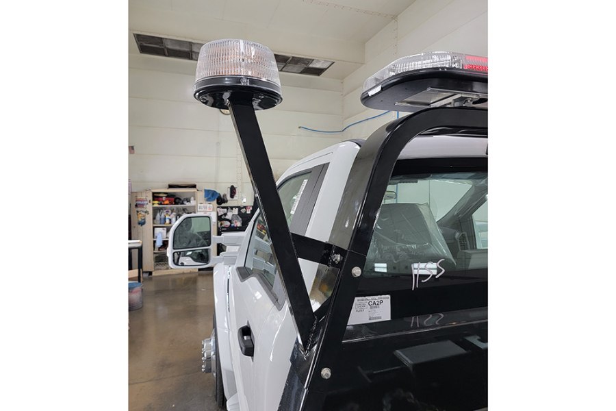 Picture of Zip's Adjustable Light Mount Kit for Pylon Installation