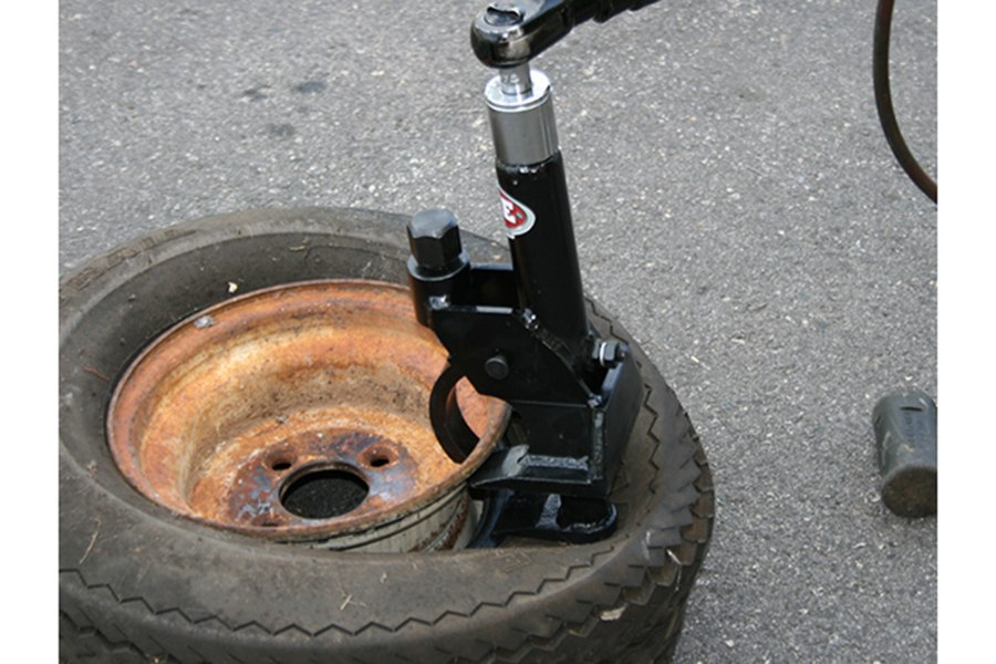 Picture of AME Little Buddy Manual Tire Bead Breaker