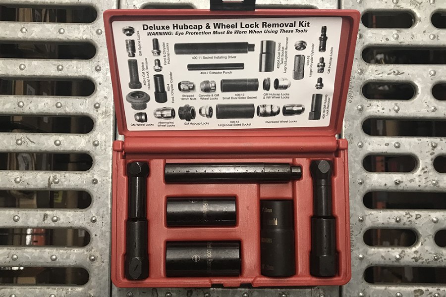 Picture of Lock Technology Deluxe Hubcap and Wheel Lock Removal Kit
