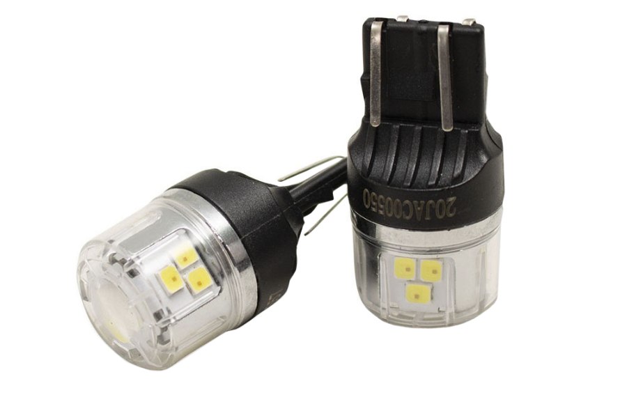 Picture of Race Sport Plug in Play Series 3157 LED Replacement Bulbs