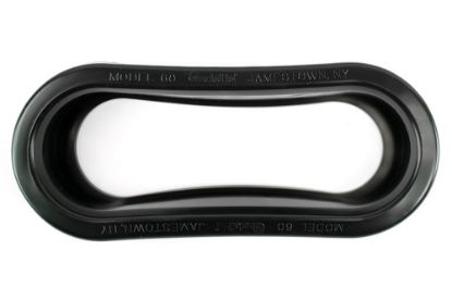 Picture of Maxxima Oval Black Grommet 6"