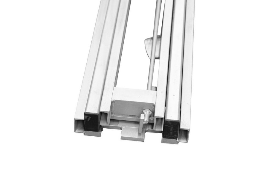 Picture of Zip's Center Tray Slider,12"


