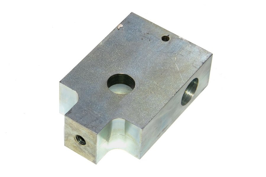 Picture of End Block For L-Arm Cyl