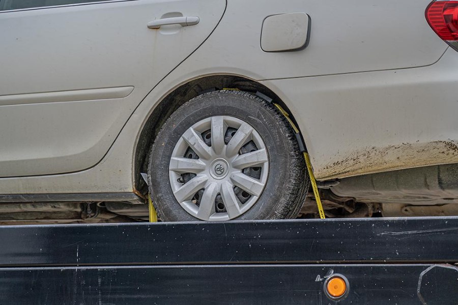 Picture of Zip's Car Hauler Tie-Down Assembly w/ Swivel J Hooks and Tire Grippers