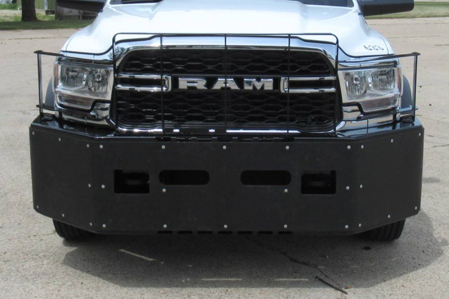 Diversified Push Bumper Dodge Ram 4500 / 5500 2020-2024 w/ Grille Guard ...