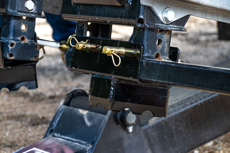 Picture of Zip's Miller Car Carriers Custom Anchor Spade