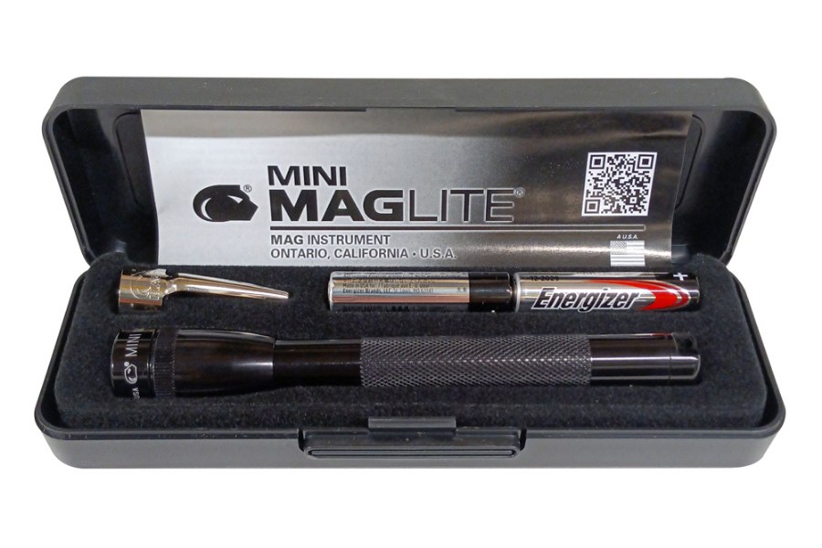 Picture of MagLite Mini Flashlight with Pocket Clip, Black