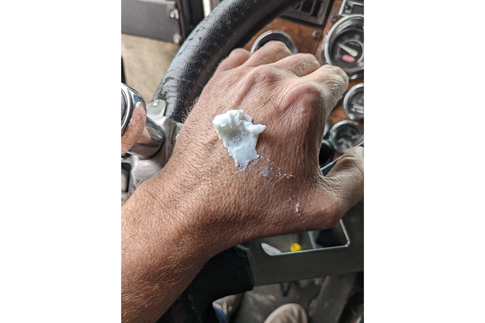 Picture of BullSnot Cure A Bull Hand Balm