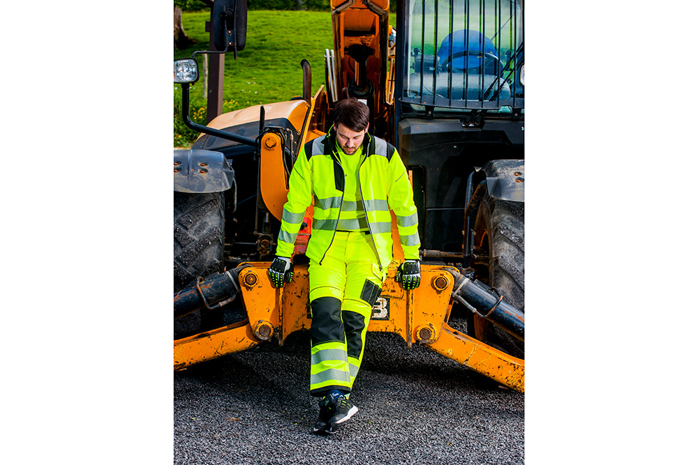 Picture of Portwest Hi-Vis Softshell Jacket